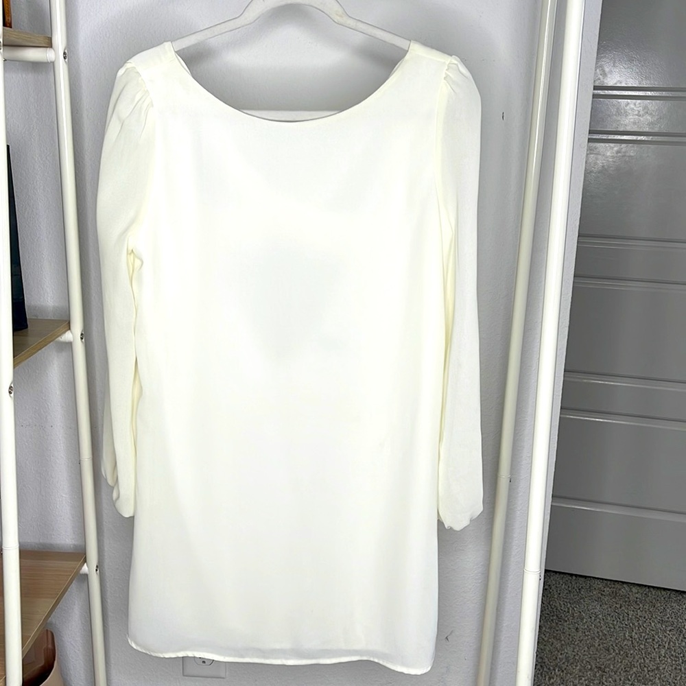 Long sleeve dress with back detail bride bridal